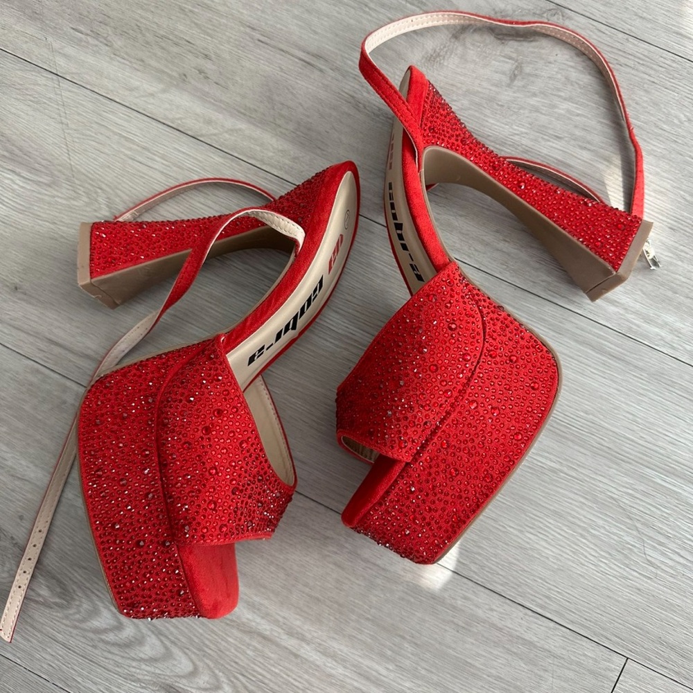 Platform heels